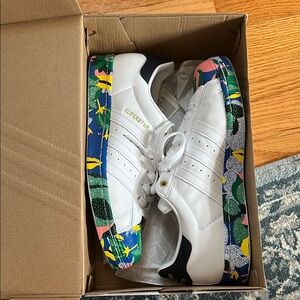 Adidas Superstar Her Studio London sneakers